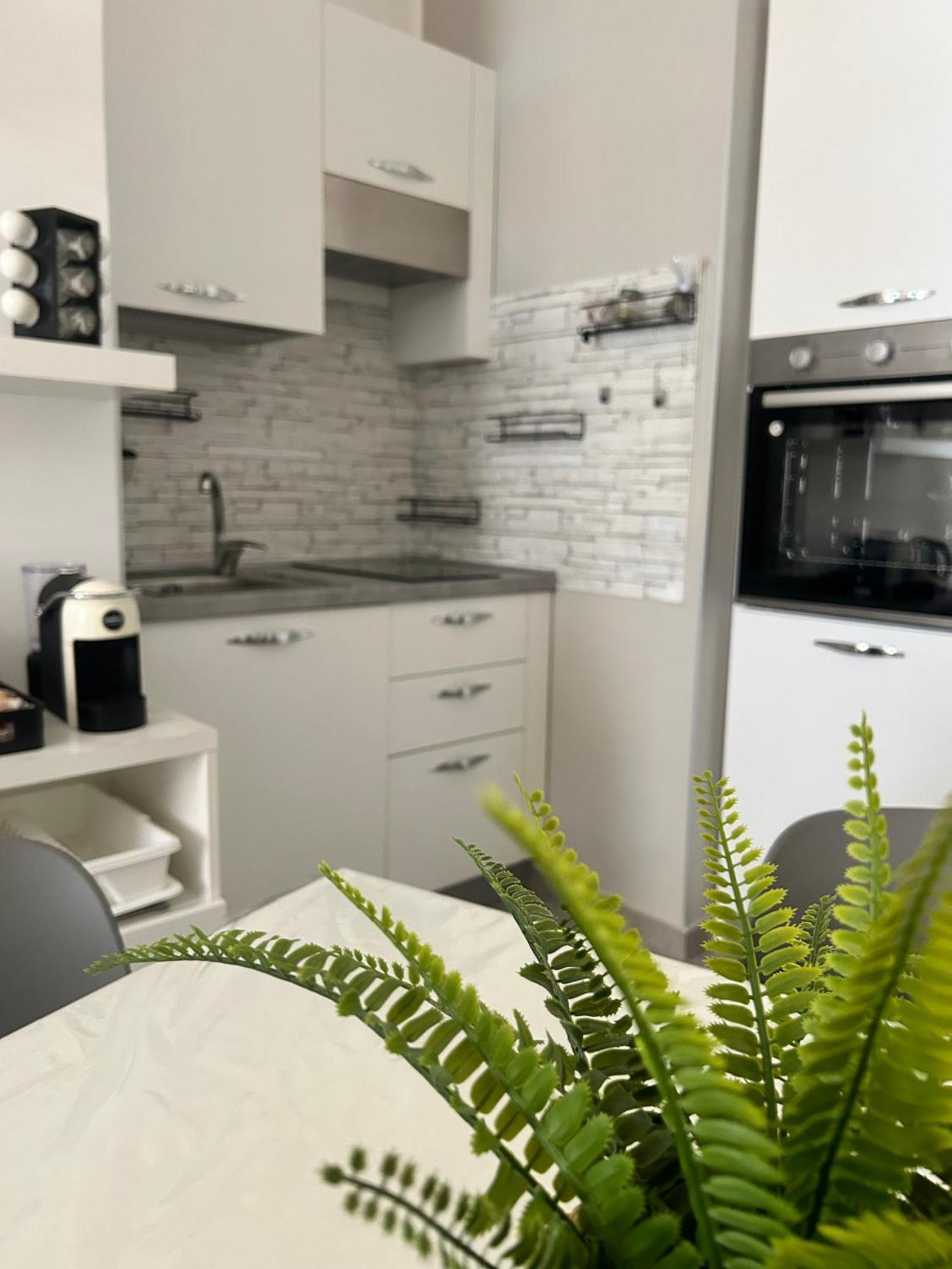 Il Nido Di Sarah Apartment โมดิกา ภายนอก รูปภาพ