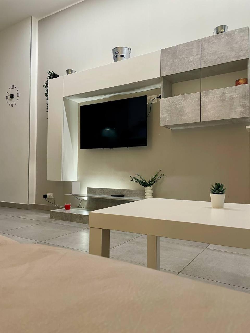 Il Nido Di Sarah Apartment โมดิกา ภายนอก รูปภาพ